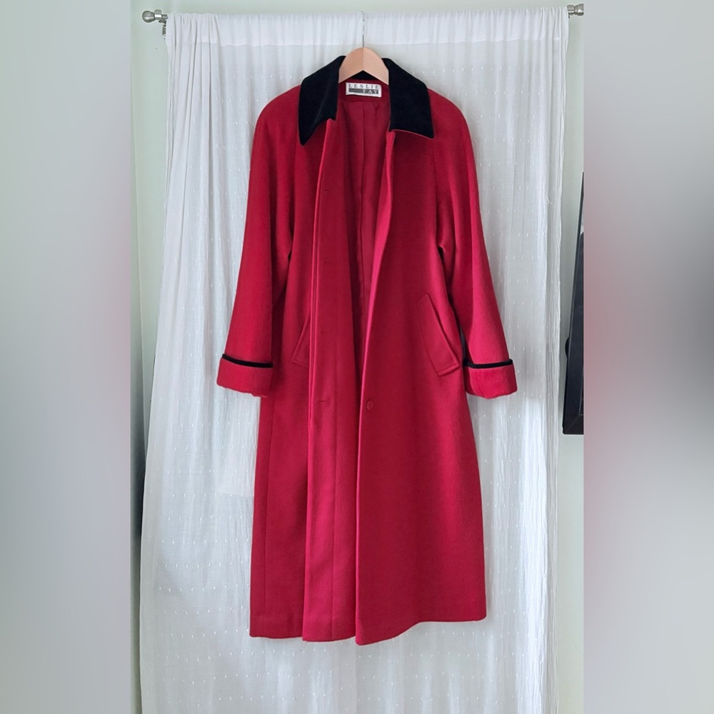 Vintage 80s Leslie Fay Red Wool Coat with Black Collar